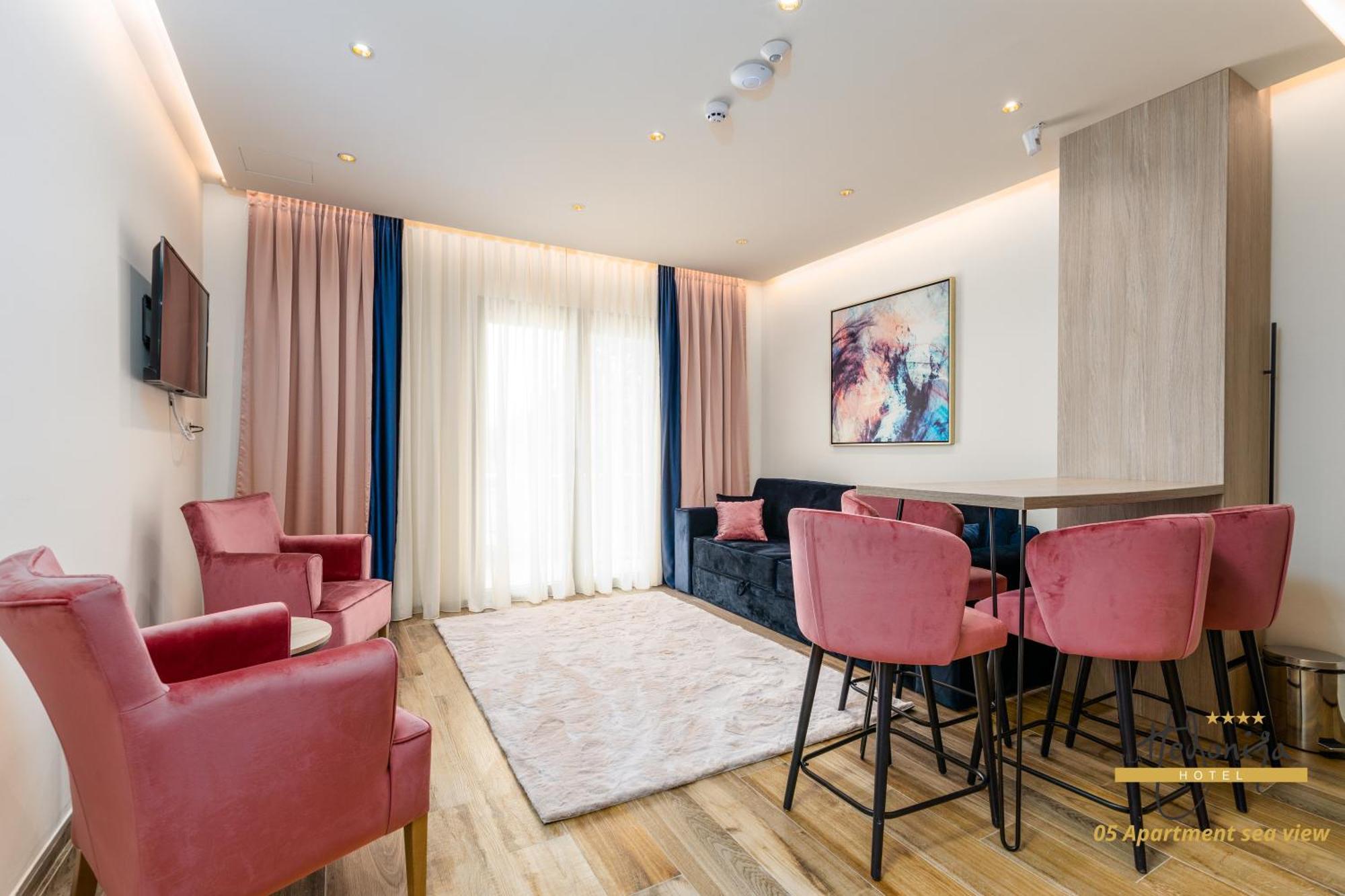 הרצג-נובי Hotel Vila Hedonija מראה חיצוני תמונה